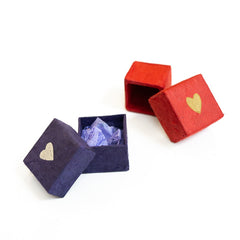 I Heart Lokta: Red Lokta Boxes with Gold Hearts NP-BX1A